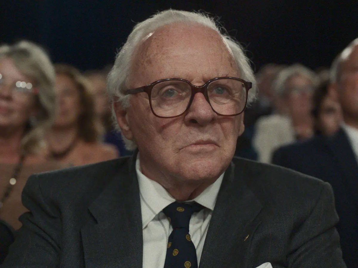 This morning’s #LFF kicks off with ONE LIFE (2023) starring #AnthonyHopkins in the powerful story of Nicholas Winton, who saved Jewish children before the war began. 

#londonfilmfestival #lff2023 #onelifemovie #newfilm #newrelease #nicholaswinton