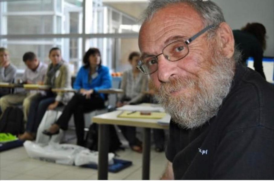 Yad Vashem expresses concern for all the people kidnapped by Hamas Our friend Alex Dancyg - 77 years old - has been missing since Saturday and has apparently been kidnapped by Hamas Alex worked for many years with us at Yad Vashem, and we pray for his safe return