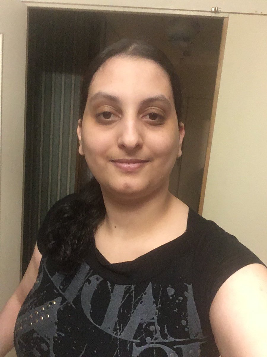 SoukainaBgg's tweet photo. Je garde toujours le sourire malgré les hauts et les bas dans ma vie ! 😃😁👌 #JeudiPhoto #Pictures #PositiveGirl #Smile #HappyMe #FemmeCourageuse #Femme #WomanPower #NoFilter #NewPost https://t.co/z9Mg2V5cCd