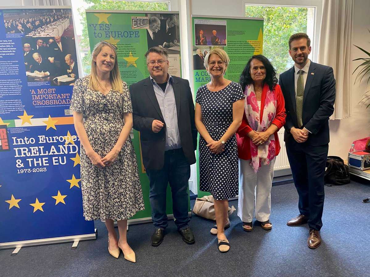 CarlDavisMD2's tweet image. A wonderful evening at the @lpb_rlp for the launch of our #EU50 exhibition ‘Into Europe: Ireland and the EU 1973-2023’. A huge thanks to everyone who joined us for the launch.🤗 DesignTrends HomeImprovement #furniture #Newcastle #Barbie  
Original: IRLinFrankfurt