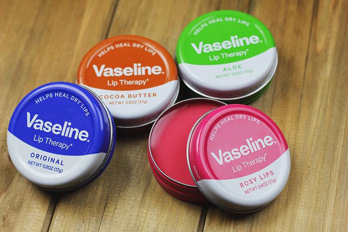 skinsnmo's tweet photo. Vaseline Lip therapy at 15000ugx
0701676541 https://t.co/9d5TPcsoZm
