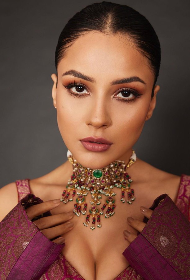 F8OMRZbXcAASvQx?format=jpg&name=900x900