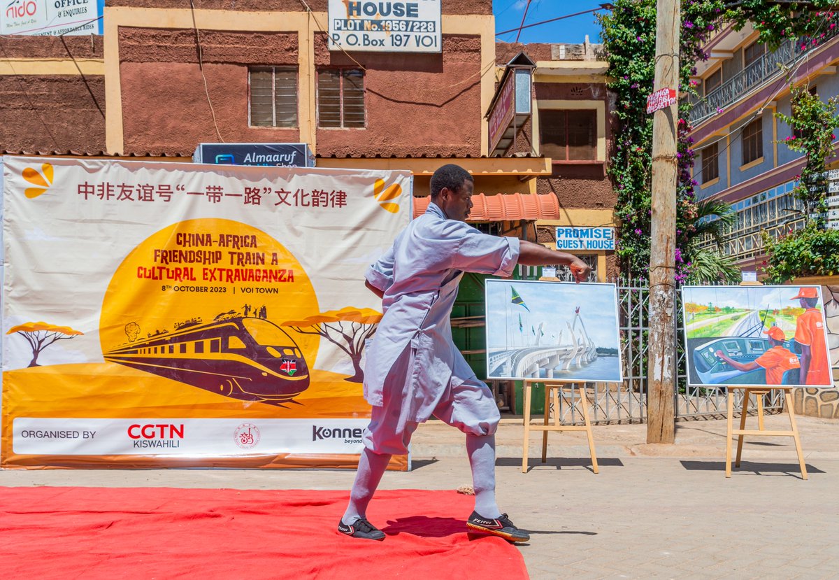 KonnectInternet's tweet photo. #urafikiwamilele 
#CGTNKiswahili
#konnectbeyondlimit
#konnectinternet
#ChinaAfricaFriendshipTrain
#BeltandRoadInitiative #CRI https://t.co/Vt6O2u00As