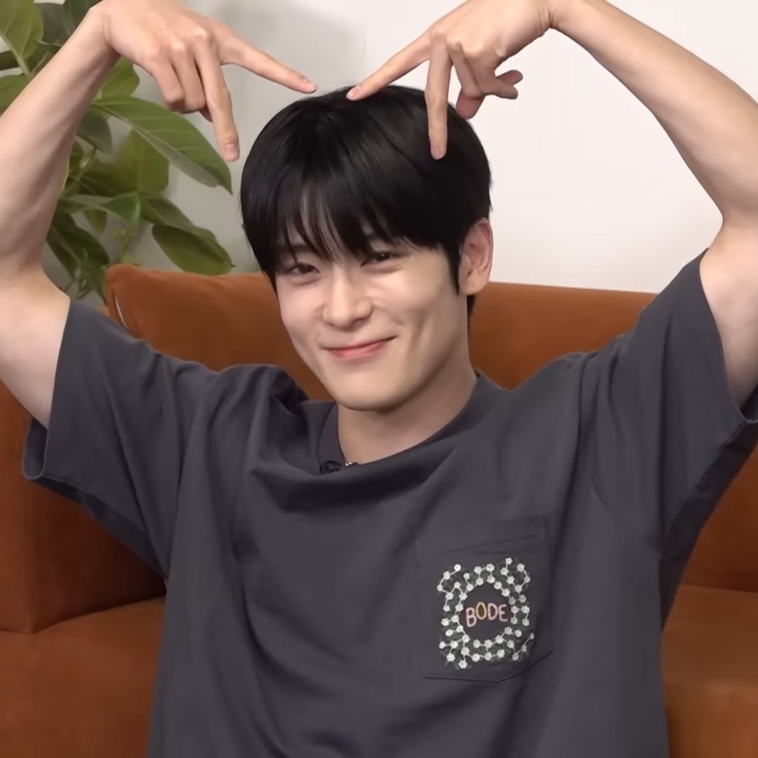 empathyoonoh's tweet photo. i'm going crazy https://t.co/qiCUfuens7