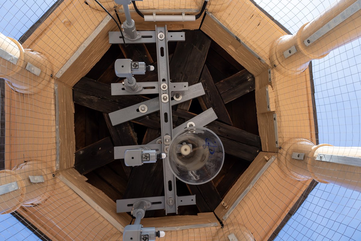 🔔Das Glasglockenspiel in der Musikschule Johann Nepomuk Hummel #Weimar ist zurück! Nach rund fünf Jahren wird es heute erstmals wieder erklingen.
Weitere Infos: stadt.weimar.de/de/aktuelle-me… #WeimarKulturstadt