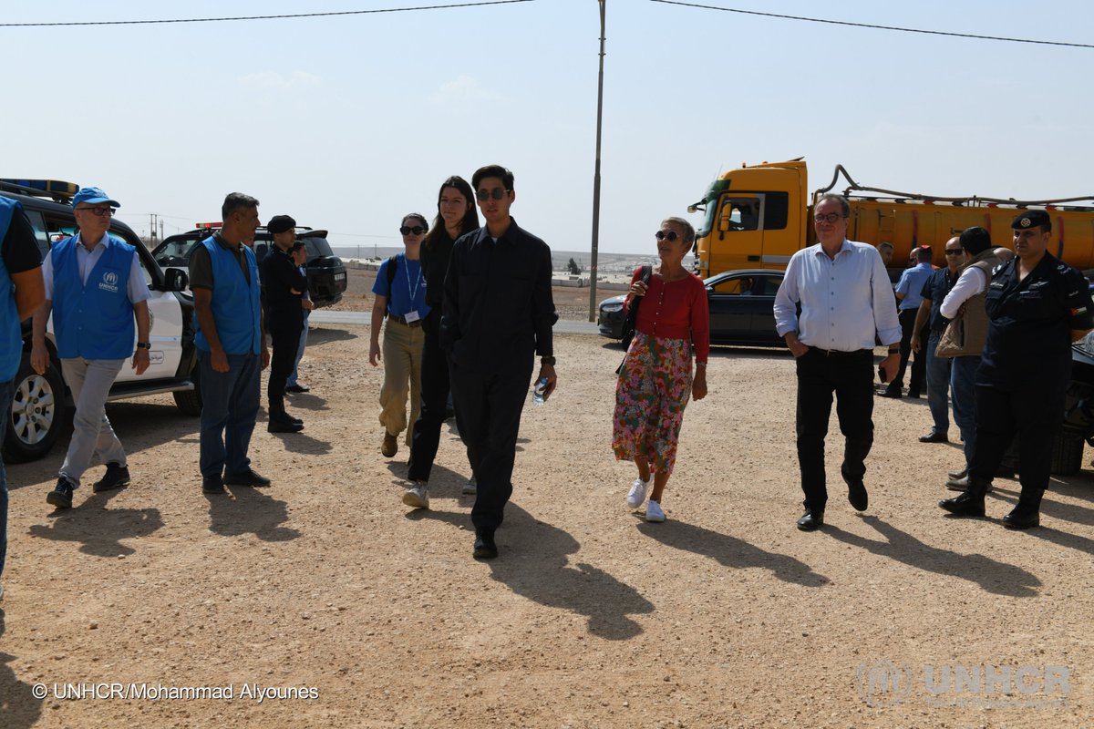 Amb. Anne Meskanen visited Azraq #refugee camp in 🇯🇴 with <a href="/UNHCRJordan/">UNHCR Jordan</a> &amp; Nordic colleagues 🇫🇮🇩🇰🇳🇴🇸🇪. 

The delegation met with refugees to hear about their experiences. It is inspiring to see how many continue developing their skills despite all the difficulties. 

#withrefugees