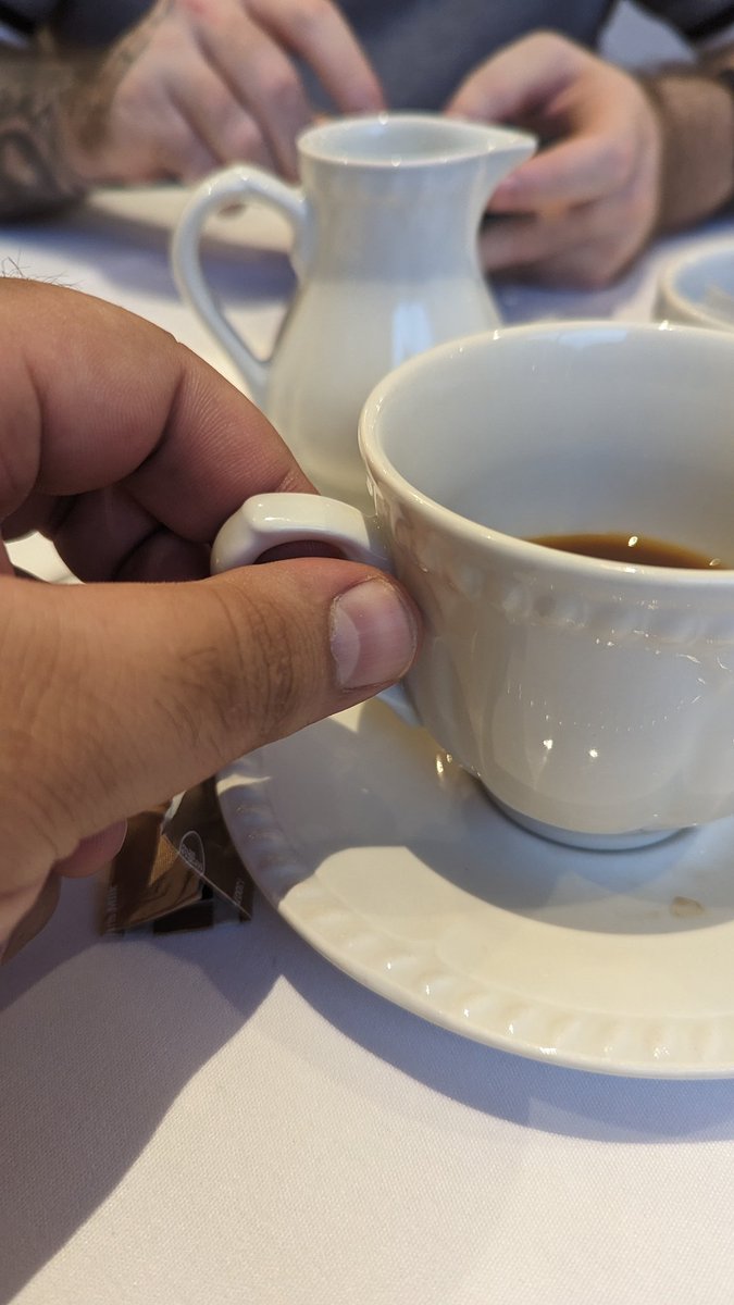 Frozenballz tweet media