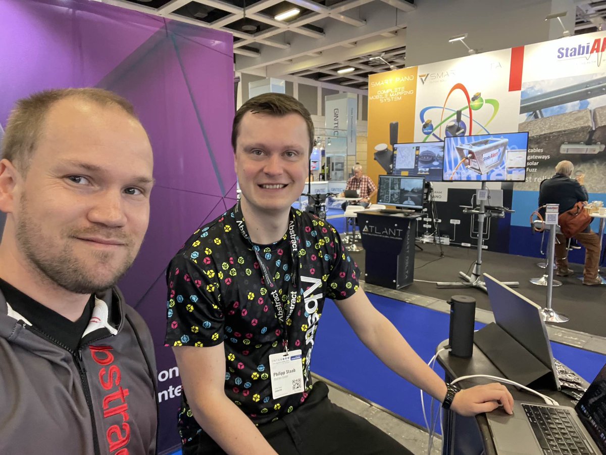 BR_InstaLOD's tweet photo. Ready for the final day at @InsideIntergeo 2023! #InstaLOD #InstaMAT #RSXEngine #InstaREC #Berlin #Intergeo2023 https://t.co/gK8hlQs70n