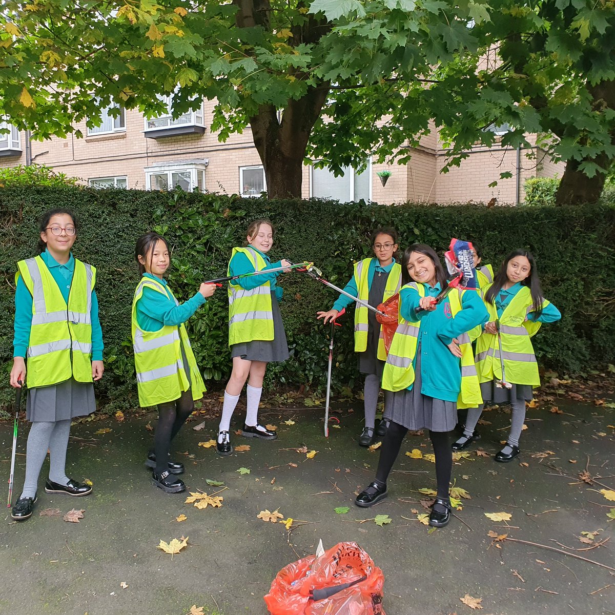 Litterpicking in the community. Well done Year 5. <a href="/EcoSchools/">Eco-Schools England</a> <a href="/CAFODSalford/">CAFOD in Salford</a> <a href="/CAFODSchools/">CAFOD Schools</a> <a href="/KeepBritainTidy/">Keep Britain Tidy</a> <a href="/BlackburnTidy/">Keep Blackburn Tidy🚮</a>