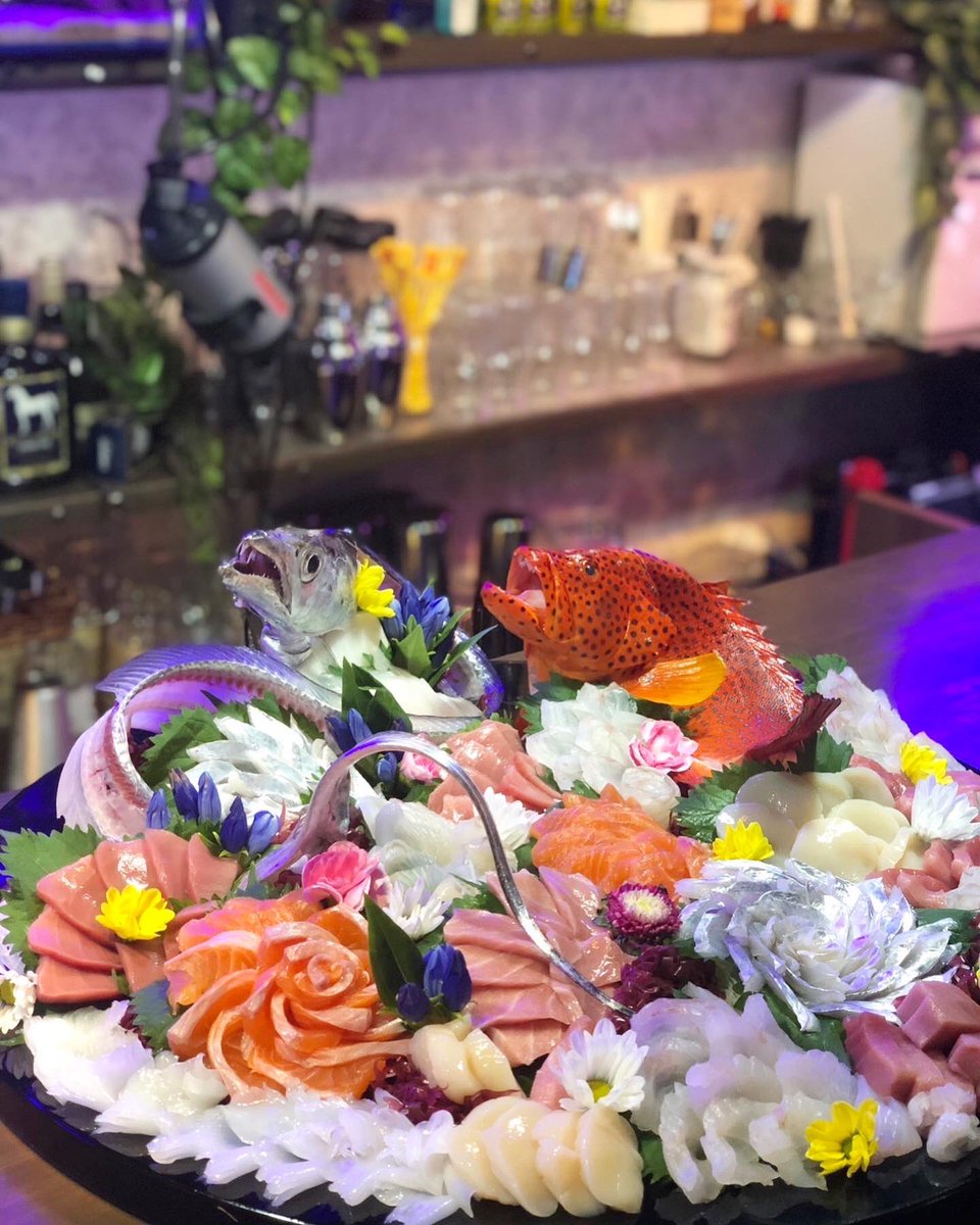hearts0417's tweet photo. 魚屋おかむの刺身ライブ

10月18日18時30分〜
3時間食べ飲み放題6000円

お問い合わせお待ちしてます😊 https://t.co/enCLpIswze