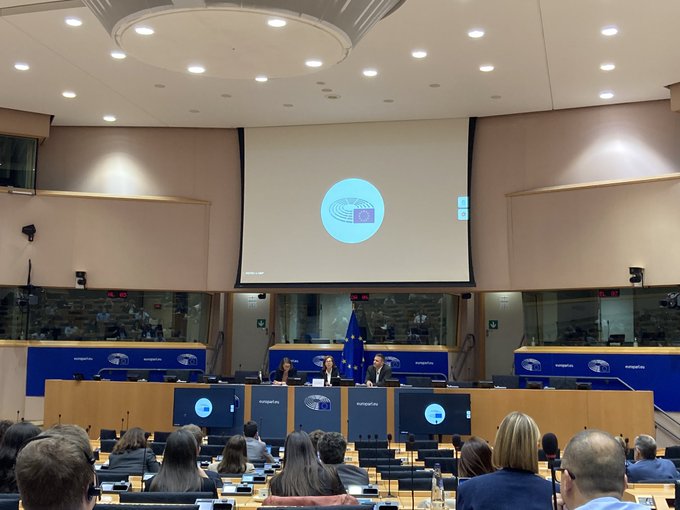 rgaraude's tweet image. #Solar and #grids are now critical elements for security of supply said @kristianruby  at today’s @Eurelectric  &amp;amp; @SolarPowerEU #SolarConnection event in @Europarl_EN  hosted by @mgracacarvalho

In 2022, 65,8TWh energy have been produced on @enedis network, includ. 16,4TWh solar