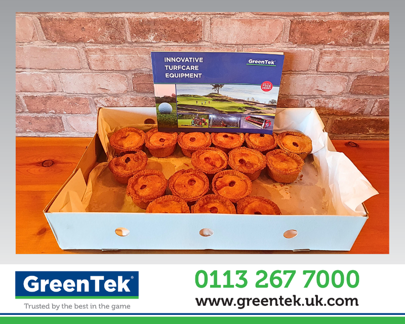GreenTekGroup's tweet photo. Lovely hot pork pies for the @GreenTekGroup team, what a great way to start a cold day!
Keep up the good work team!

#GreenTek
#greenkeeping 
#greenkeepers
#groundsmaintenance
#turfcare
#sportsturf
#groundman
#groundsperson
#grateful
#caring https://t.co/vYl8hdsXi5