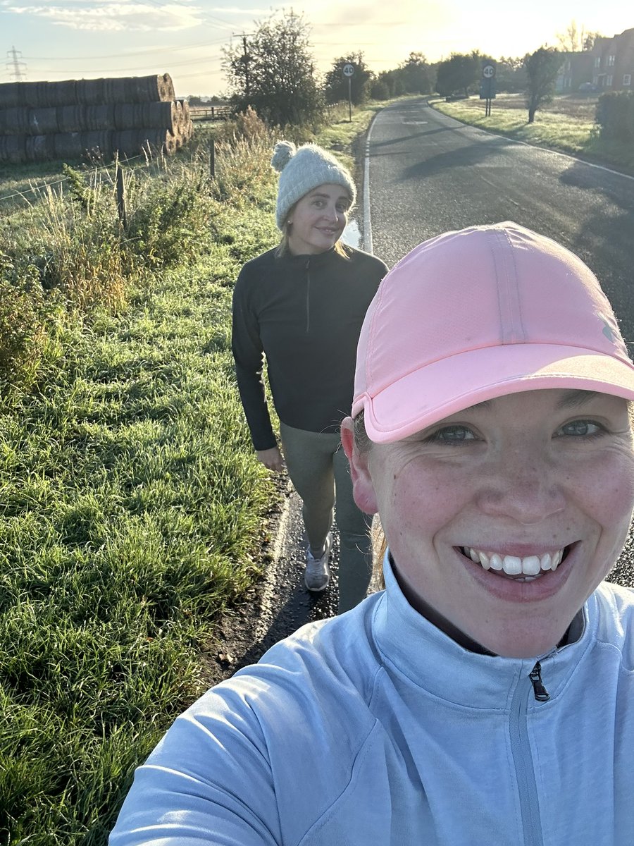 FrancescaSteels's tweet photo. After a tough day yesterday, a morning walk in the sunshine with this one was needed… https://t.co/ztOx4ElcO1