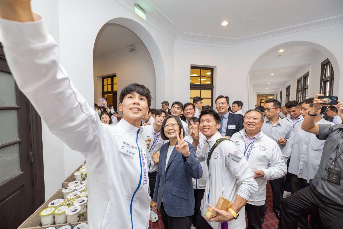 iingwen's tweet photo. Congratulations to all our Asian Games competitors, who took home 19 gold, 20 silver &amp; 28 bronze medals, placing #Taiwan 6th in medal count. Your hard work &amp; dedication have inspired us all, &amp; we look forward to seeing our athletes shine at the @Olympics in Paris next year. https://t.co/i6S020M3D5