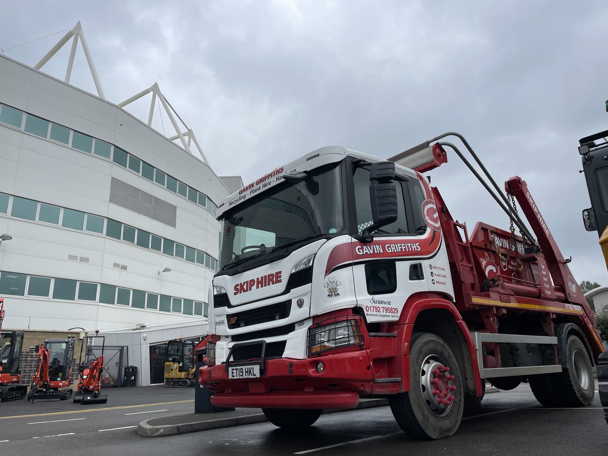 group_griffiths's tweet photo. Busy one for the team yesterday as we spent it down
@T_W_C_S

Did you see us there?   #WelshConstruction #GavinGriffithsGroup #wcs https://t.co/pe6QJyBHRS