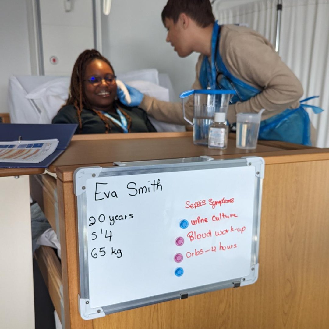 USP_college's tweet photo. Our T-Level Health students at USP College have been getting stuck into real-life scenarios in their lessons to teach them the vital skills they may need to use one day in their future careers.
#Loveourcolleges #collegesweek2023 #FutureInHealthcare https://t.co/4iwuJSPXsy
