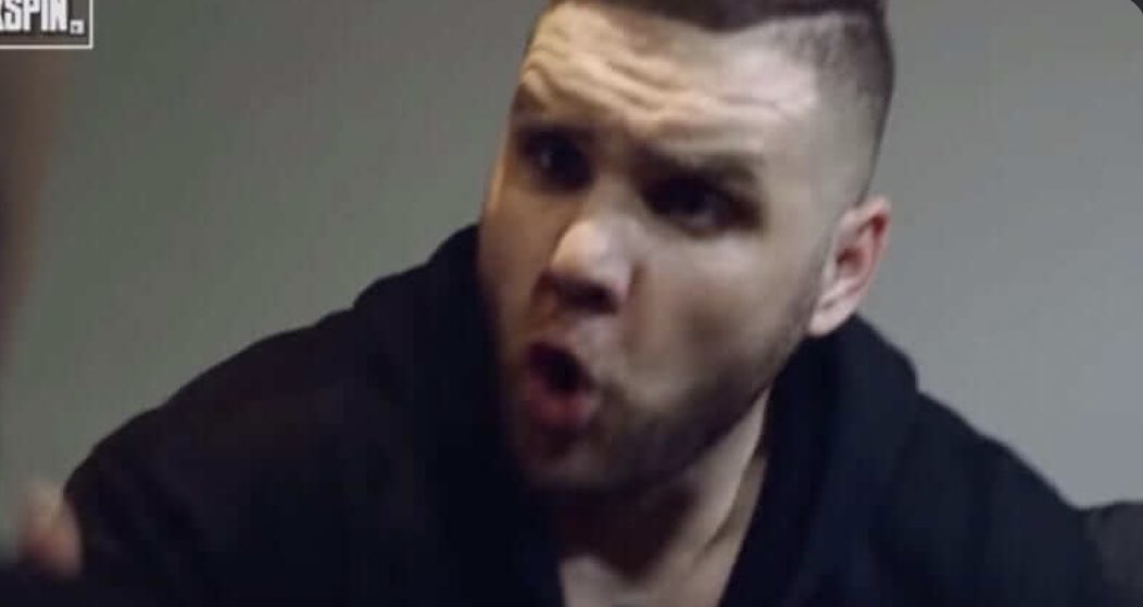 MAMA DU WEISST DOCH DASS ICH GURKEN AUF MEINEM SALAMIBRÖTCHEN HASSE EY MANN ALTER