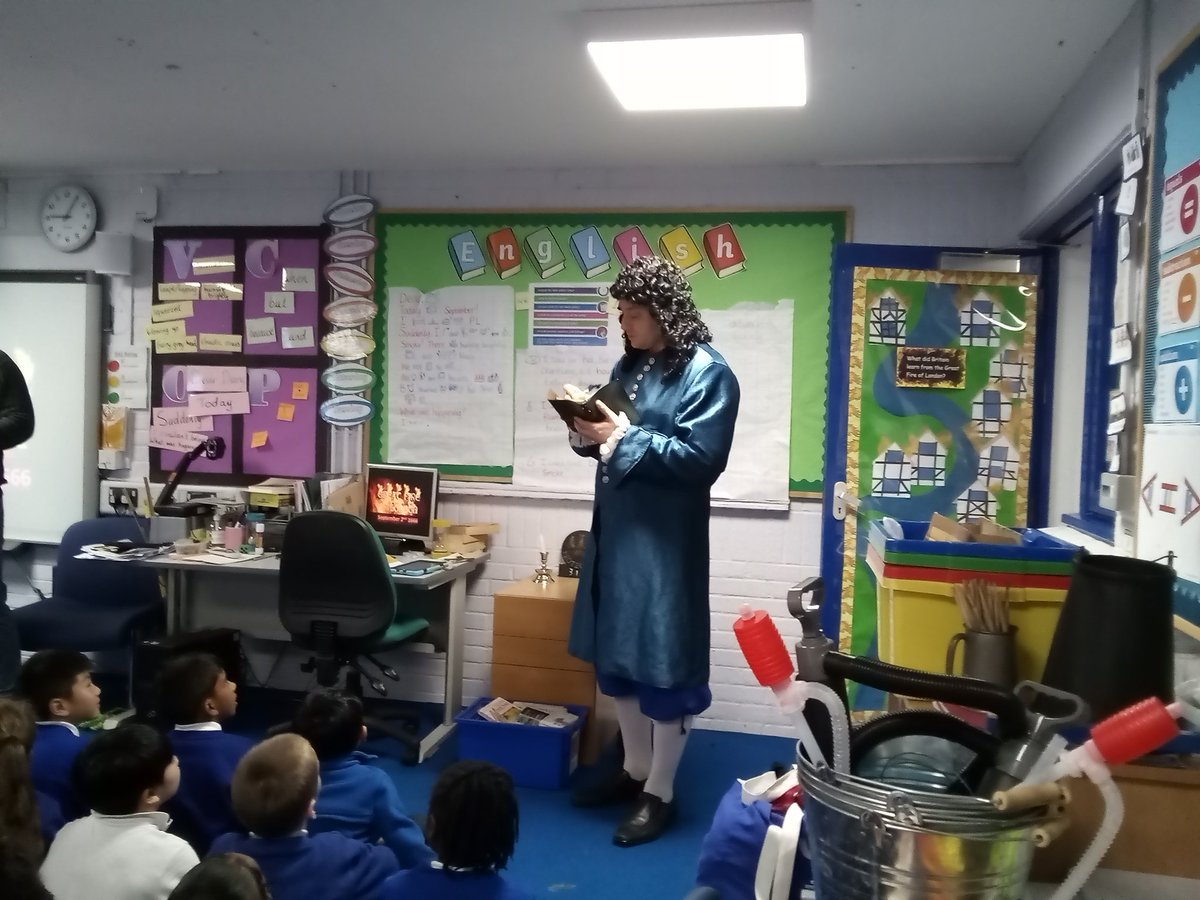 HillsideYr2's tweet photo. A visitor has come to school today, we are lucky enough to have Samuel Pepys come to visit. https://t.co/rpNpfiUHkv