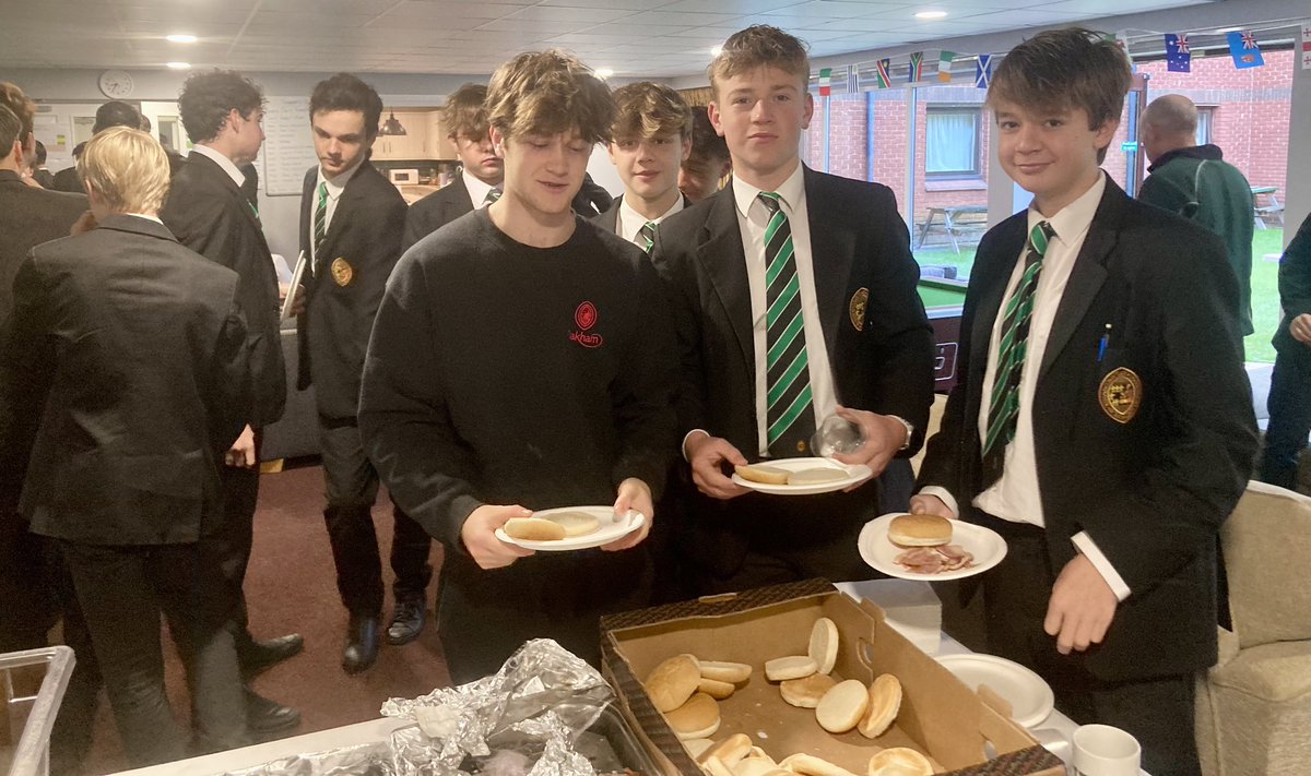 HaywoodsHouse's tweet photo. Another delicious @HaywoodsHouse breakfast this morning, it was a real treat for house staff to serve and reward the boys for their hard work so far this term #servetolead #bekindhelpotherssmile #care #nearlyhalfterm https://t.co/4Jl84EQLJ4