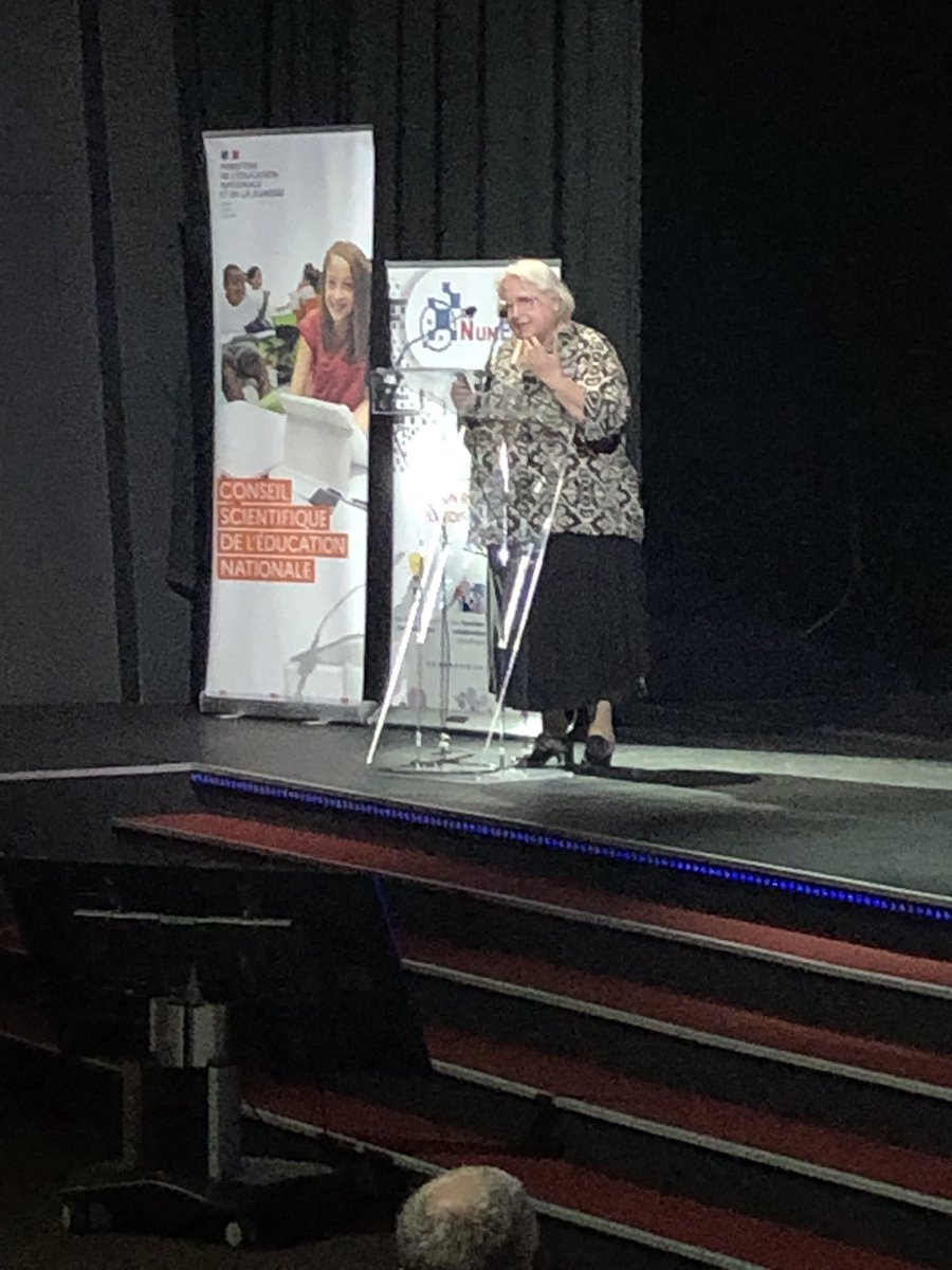 Le <a href="/CsenOfficiel/">CSEN (officiel)</a> est fier d’être avec <a href="/AnneBoyers2/">Anne Boyers</a> au <a href="/futuroscope/">Futuroscope</a> pour participer et parrainer <a href="/InFINE_Edu/">In-FINE</a> en 2023 

Pour en savoir plus abonnez-vous au « Passeur » ➡️ 7c75add3.sibforms.com/serve/MUIEAJwo…

#education #intelligenceartificielle <a href="/Edu_Num/">Éducation Numérique</a> ,<a href="/Ih2ef/">IH2EF</a> <a href="/reseau_canope/">Réseau Canopé</a>, <a href="/acpoitiers/">Académie de Poitiers</a>