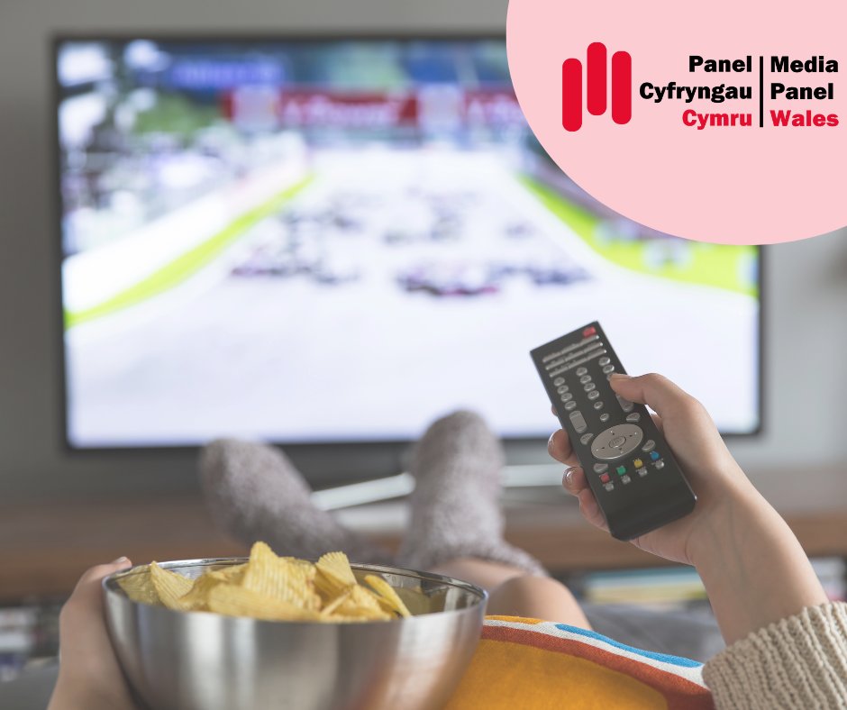 Oes gennych chi'r teimlad dydd Gwener hwnnw?
Beth fyddwch chi'n gwylio penwythnos yma tybed?
#DyddGwener #cyfryngau #teledu #cymraeg #arlein

Have you got that Friday feeling?
What will you be watching this weekend?
#fridayfeeling #whatareyouwatching #tv #media #onlinestreaming