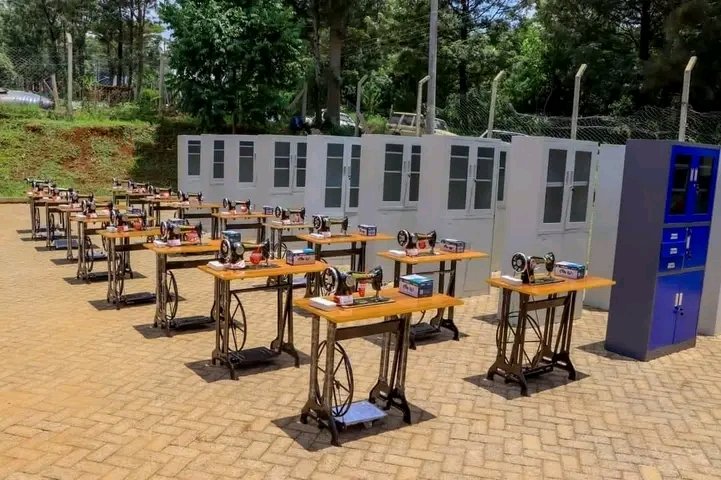 CedrickArati's tweet photo. #SimbaDelivers
Governor Simba Arati issues Sewing machine to Vocational training centers and filing cabinets to ECDE centers.
#Simbanetaya
#Havertz
#Matatu
#RailaOdinga
#Amerix
#IsraelPalestineConflict
#FreeGaza
#Omena
#Nyansinsiki
#Kaka
#Ronaldo https://t.co/NWa2Q5L36C