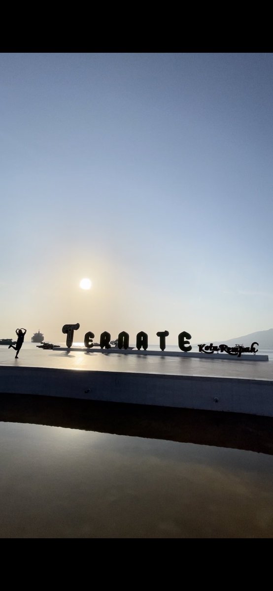 Untung masuk frame, kalo gak, bakal sia2 effort nya sampe lari2. 😄 #exploreternate #ternate #malukuutara