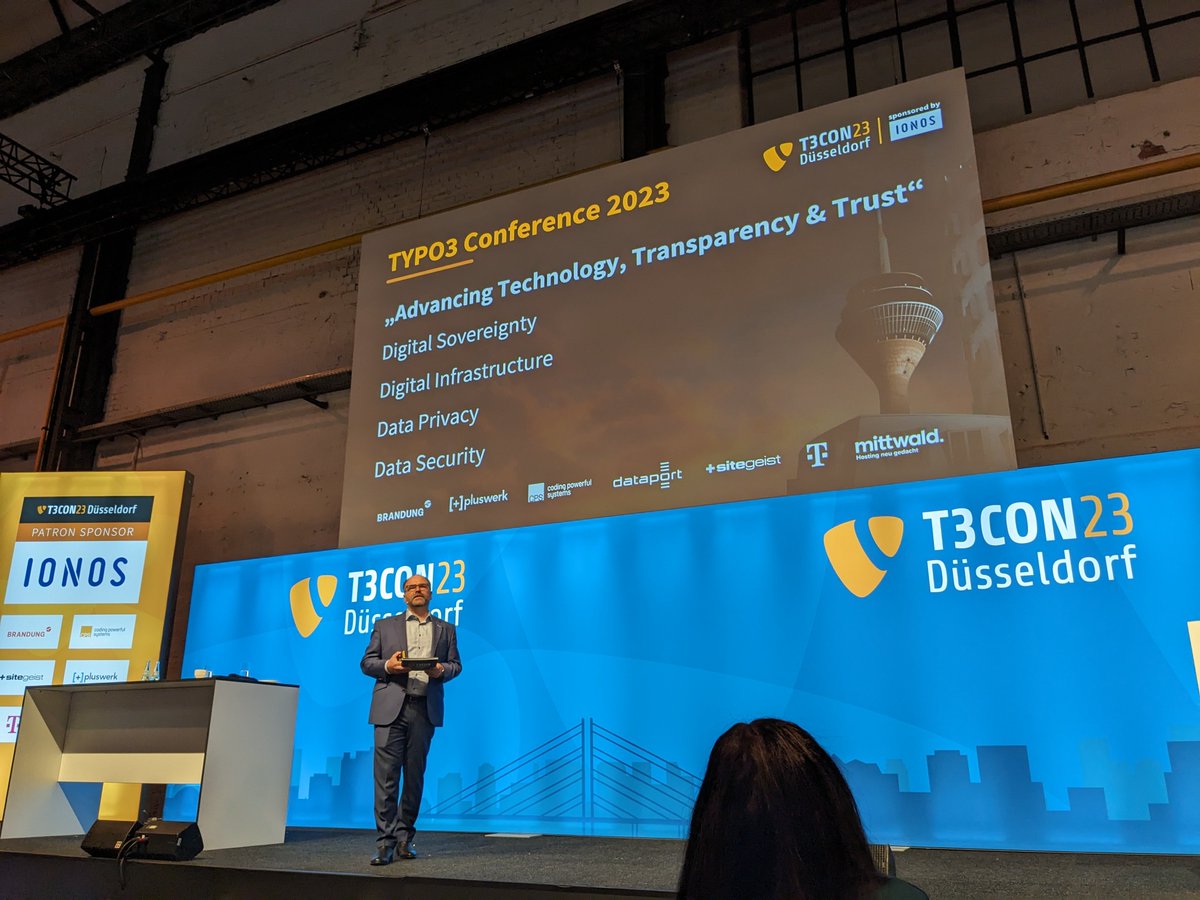 At the #T3CON23 - sadly posting to Twitter an not listening 100% to the speaker #TYPO3