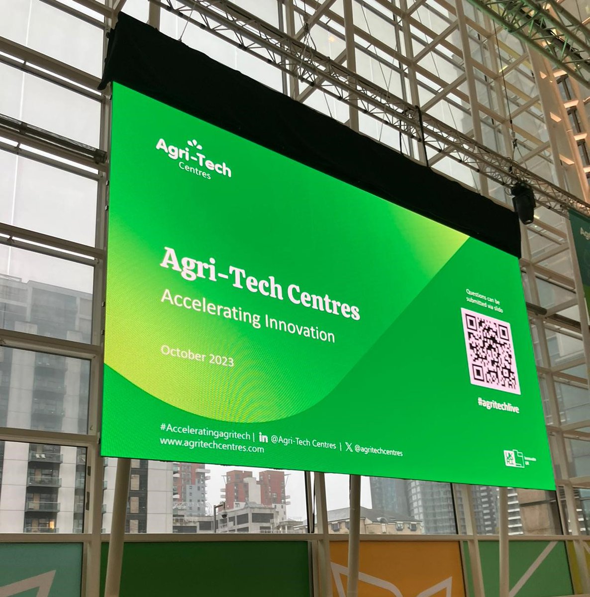 UKAgriTech's tweet photo. Today is the day!
We are here at the Agri-Tech: Accelerating Innovation event, hosted by @Charlottebsmith
Today we’ll present our latest plans to accelerate agri-tech and our exciting vision for the future
👉https://t.co/t7rudctngG
#acceleratingagritech https://t.co/qNDGAG0lwO