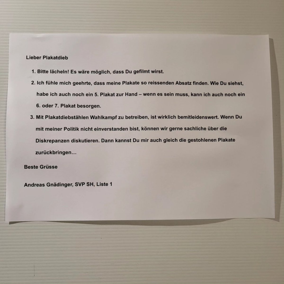 AndyGnaedinger's tweet photo. Wie verzweifelt muss man sein, um regelmässig Wahlplakate auf privaten Grund zu stehlen? https://t.co/a5oxreZuBI