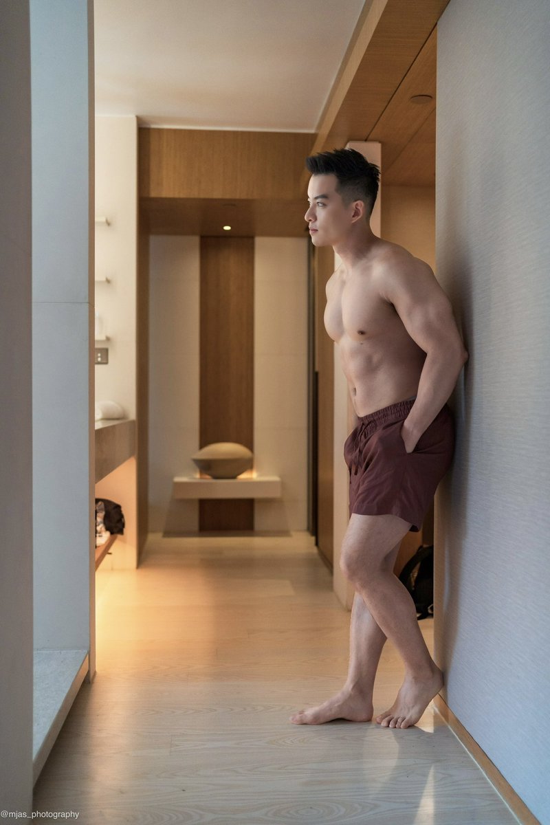 Conway Tam tweet media