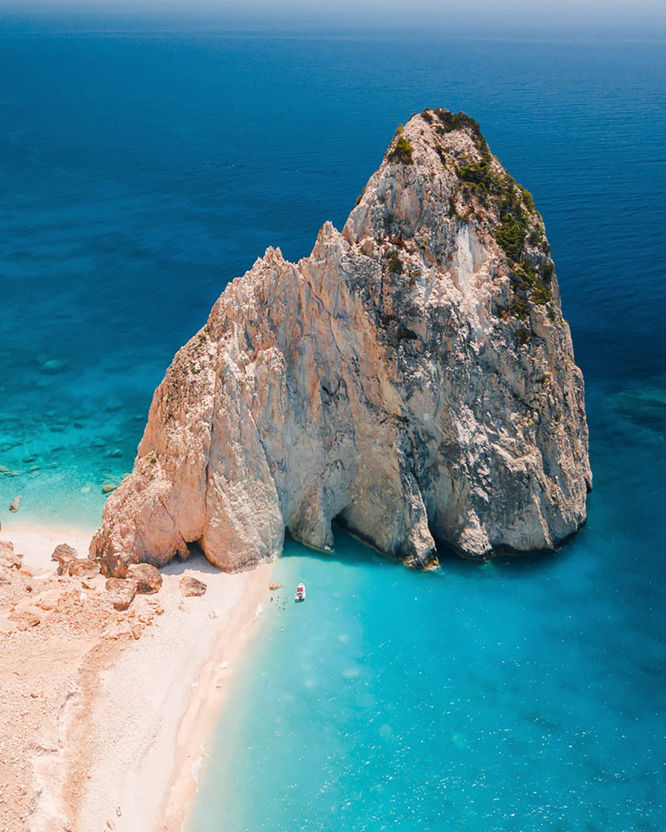 Experience the untouched beauty of Mizithres Beach in Zante. A secluded haven where cliffs meet azure waters 🌊

#zante #zakynthos #zanteisland #zantegreece #hotels #travel #foodlover #visitgreece #allyouwantisgreece #bookgreece