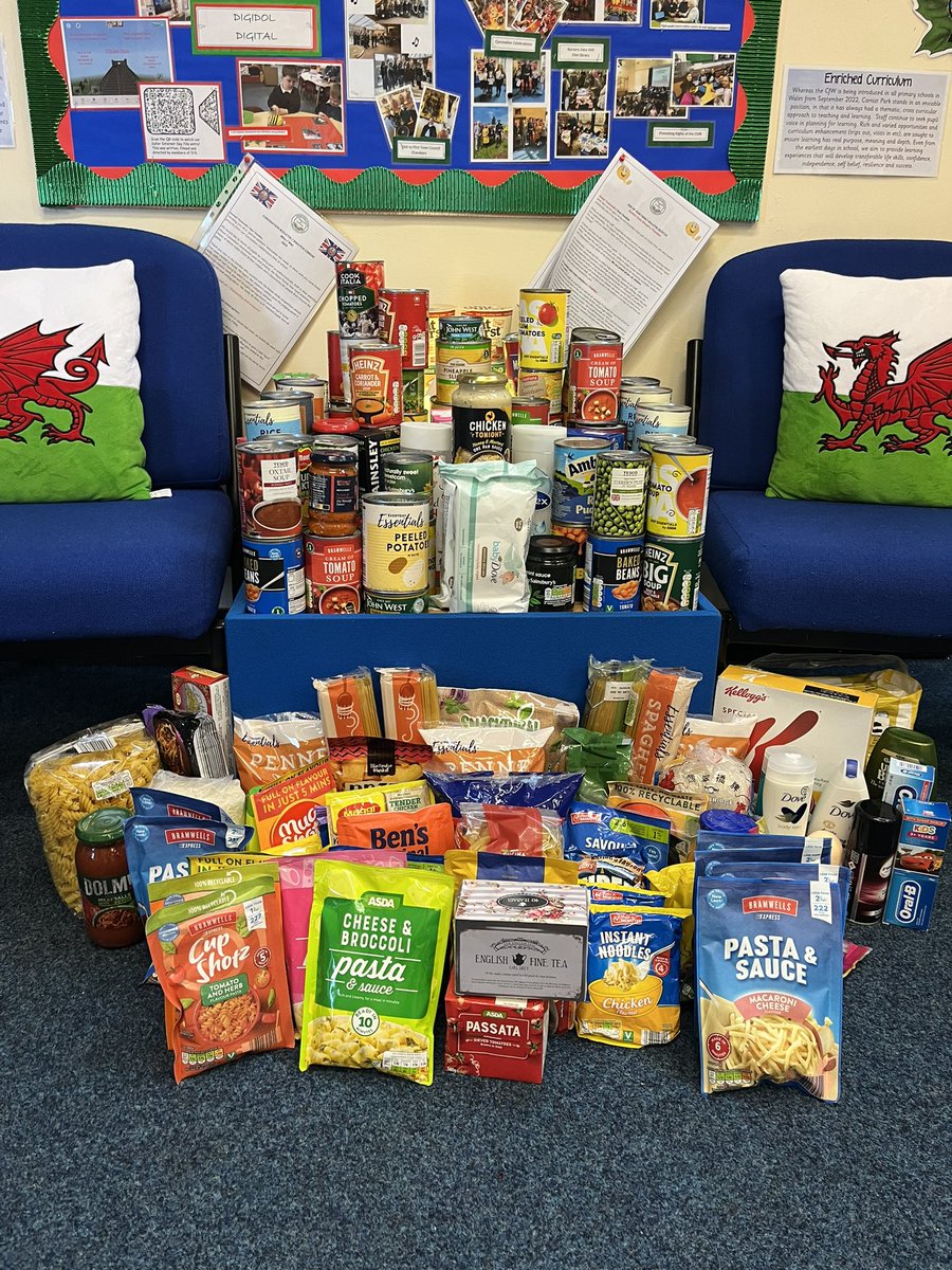 🌻Diolch or galon am eich rhoddion cynhaeaf … Thank you so much for your Harvest Donations to our local Foodbank. Still time to bring a family donation into school to boost our donation table🌻