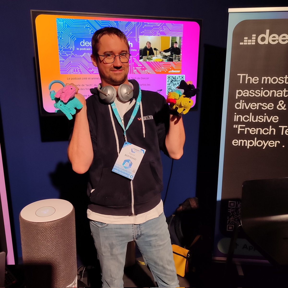 DeezerDevs's tweet image. Our team is ready to meet you at #ForumPHP2023 and test your music knowledge on our stand!
Join us at 11.15am, 1.10pm, 1.45pm and 4.10pm today and tomorrow, and take part in one of our music quizzes. We have some cool prizes for you to win 🐘🎉