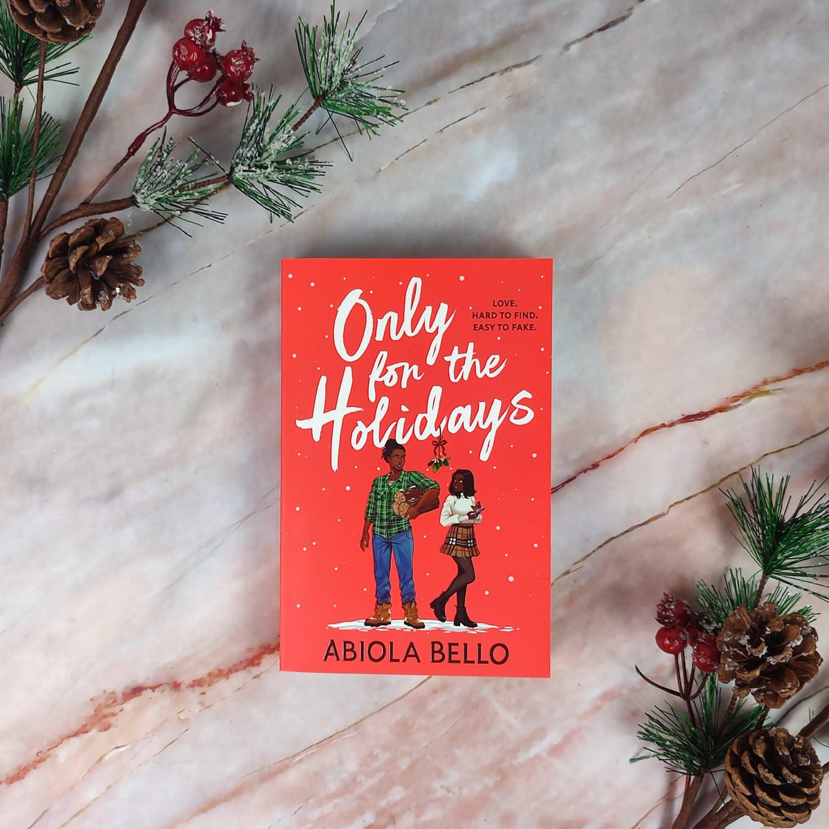 My book is out! My second Black love book set at Christmas ❤ I love Quincy & Tia's story and had so much fun writing it. Nigerian rep, toxic love, a winter ball, swoon for days - Only for the Holidays is out now! Christmas is here 🎄 Superstar team @gemma_cooper @simonYAbooks