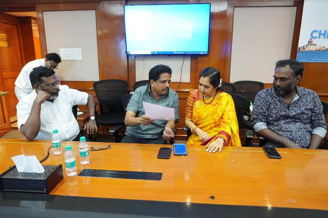 SuVe4Madurai's tweet photo. “தேவ் உதானி ஏகாதசி” க்காக ராஜஸ்தான் தேர்தல் தேதியை மாற்றி அறிவித்துள்ளது தேர்தல் ஆணையம்.

தமிழர் திருநாளான பொங்கல் திருநாளன்று அறிவிக்கப்பட்ட SBI தேர்வை மாற்றச்சொல்லி கடைசி வரை போராடினோம்.

ஆனால் மமதையோடு மாற்ற மறுத்தது ஒன்றிய அரசு.

தமிழகத்தின் மீது தான்
எத்தனை வகையான வஞ்சகம். https://t.co/d0aIEMGFHE