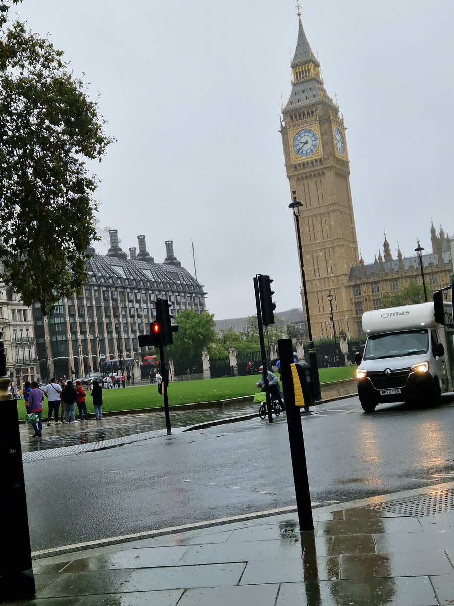 📚 Richreadalot (same on Insta)❤🌊 #kindnessripple tweet media