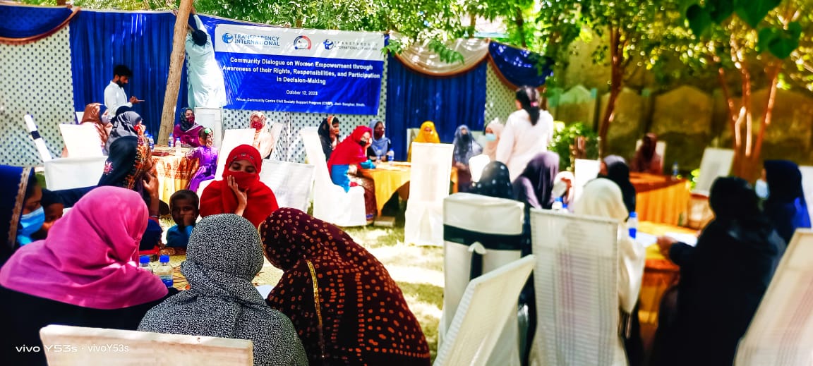 CSSPPakistan_'s tweet photo. Community Dialogues conducted by Transparency International in collaboration with CSSP, focusing on women's rights, responsibilities, and decision-making participation in District Mirpurkhas & Sanghar.
#cssppakistan #WomenEmpowerment #pakistan #Sindh https://t.co/t86u7zSXyF