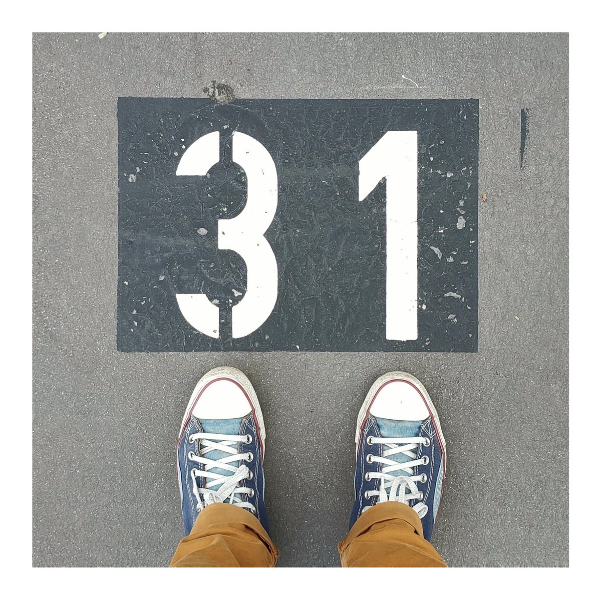 BluRabbit's tweet photo. Je me suis mis sur mon 31 pour ce #JeudiPhoto 😁 #SeMettreSurSon31 https://t.co/Tf1qZa2KbD