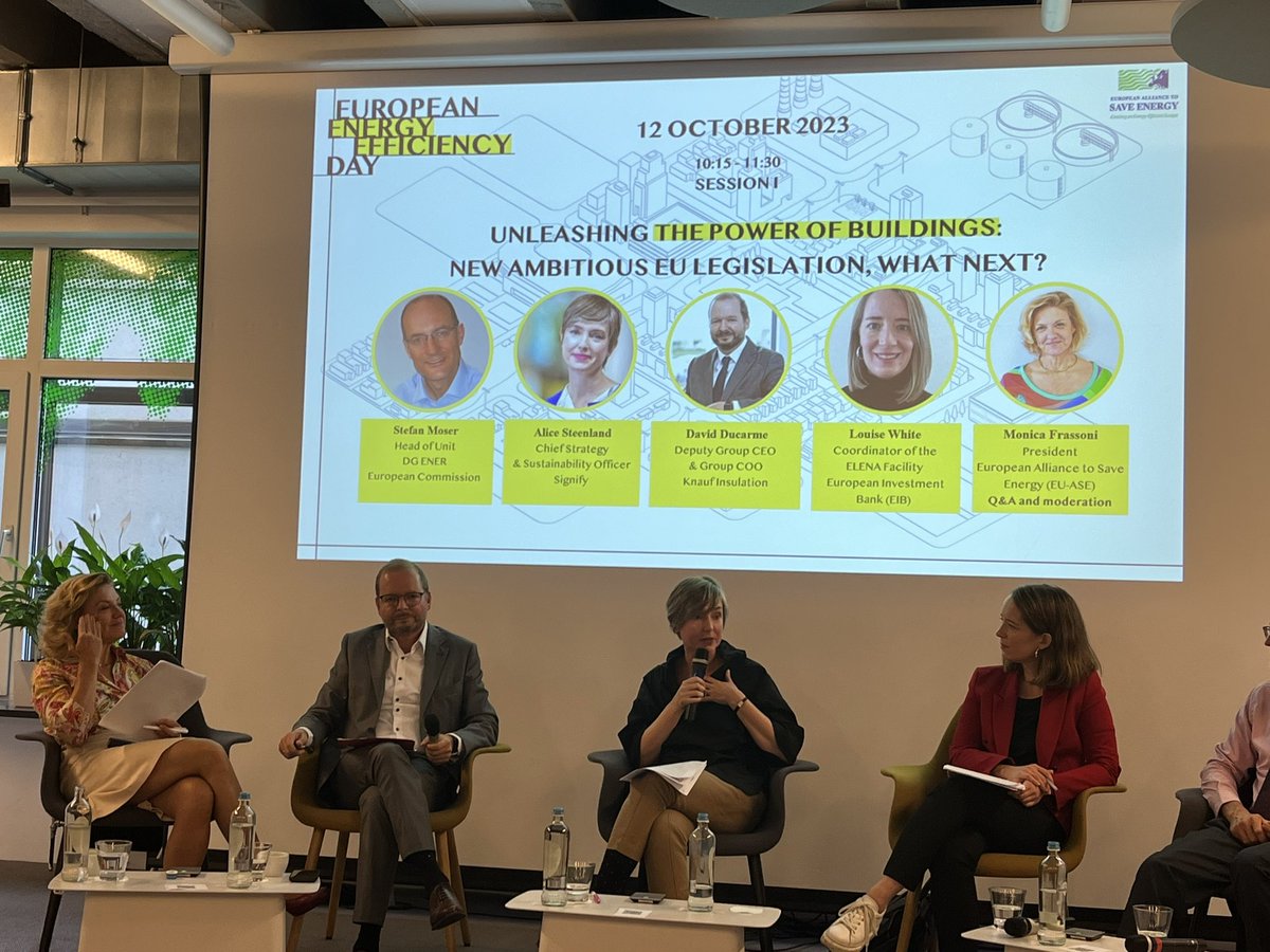 Alice Steenland of <a href="/SignifyCompany/">Signify</a> highlighting at rhe 2nd #EEDayEU Europe still has 50% old lighting installed. Upgrading this to connected #LED will save €65 bio and 51 mio tons of CO2 per year, freeing-up electrity that can powe 47 mio #heatpumps or charge 55 mio #EV’s.