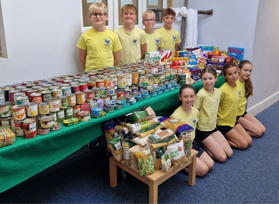 Crowborough Foodbank tweet media