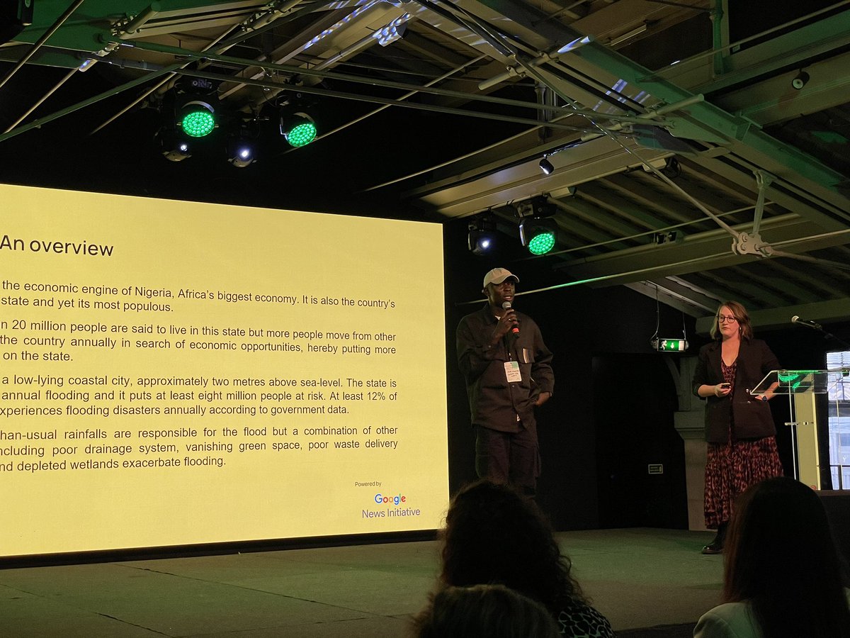 higabyramirez's tweet photo. Who gets to tell climate stories? @tinaleeinberlin and @OpeAdetayo1 present The Sinking Cities Project, insights and our different approach to climate reporting. Honored to be part of this cross-border investigation  by @unbiasthenews + our local reportes in six coastal cities. https://t.co/1F7M0HOqas