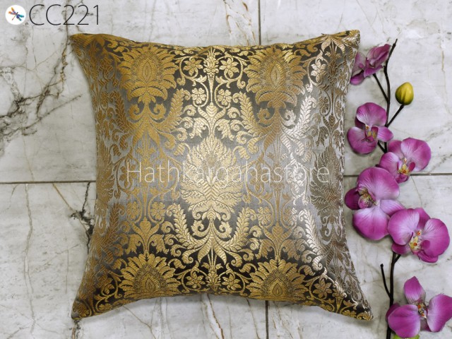 CraftsPvt's tweet photo. Discover the allure of Gold Brocade Ribbon with Indian Laces and Fabric. Elevate your crafts to new heights of elegance and luxury! https://t.co/i9c9D3hd3O https://t.co/RIvhquGmBb