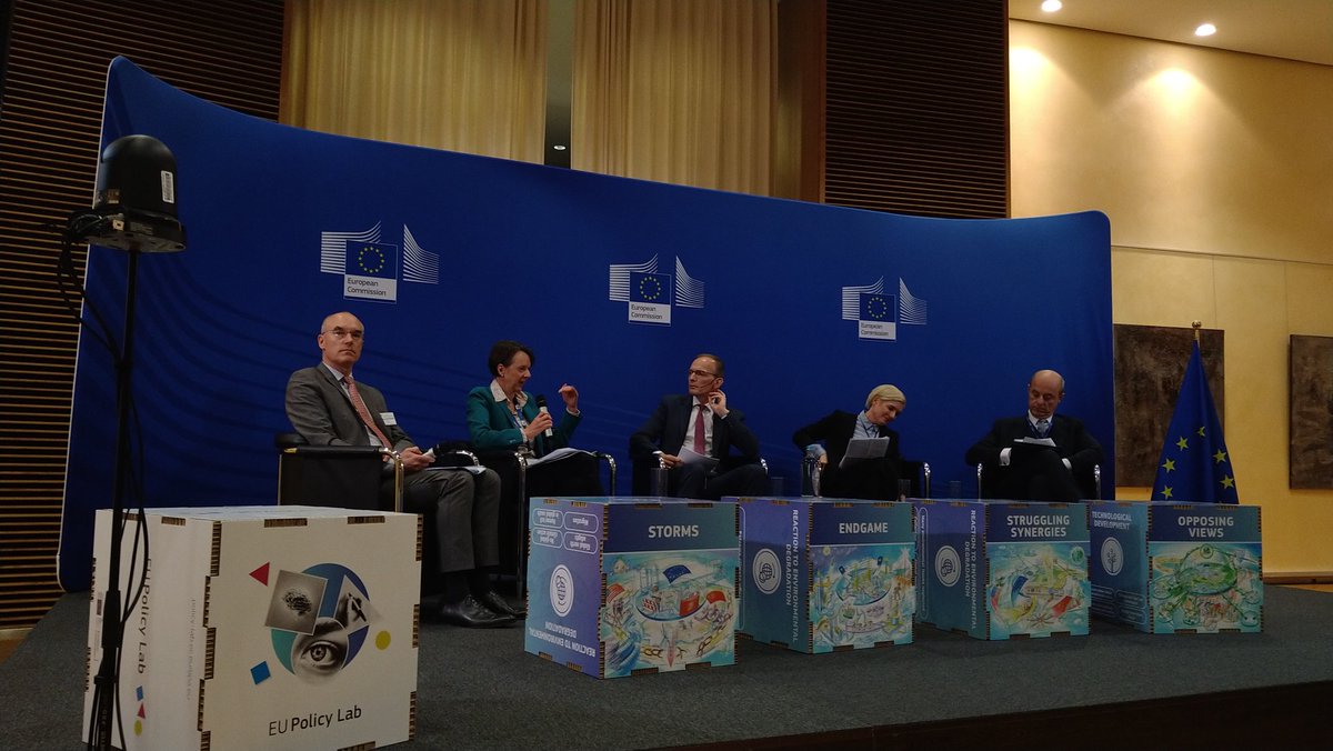 Lucia Vesnic-Alujevic tweet media