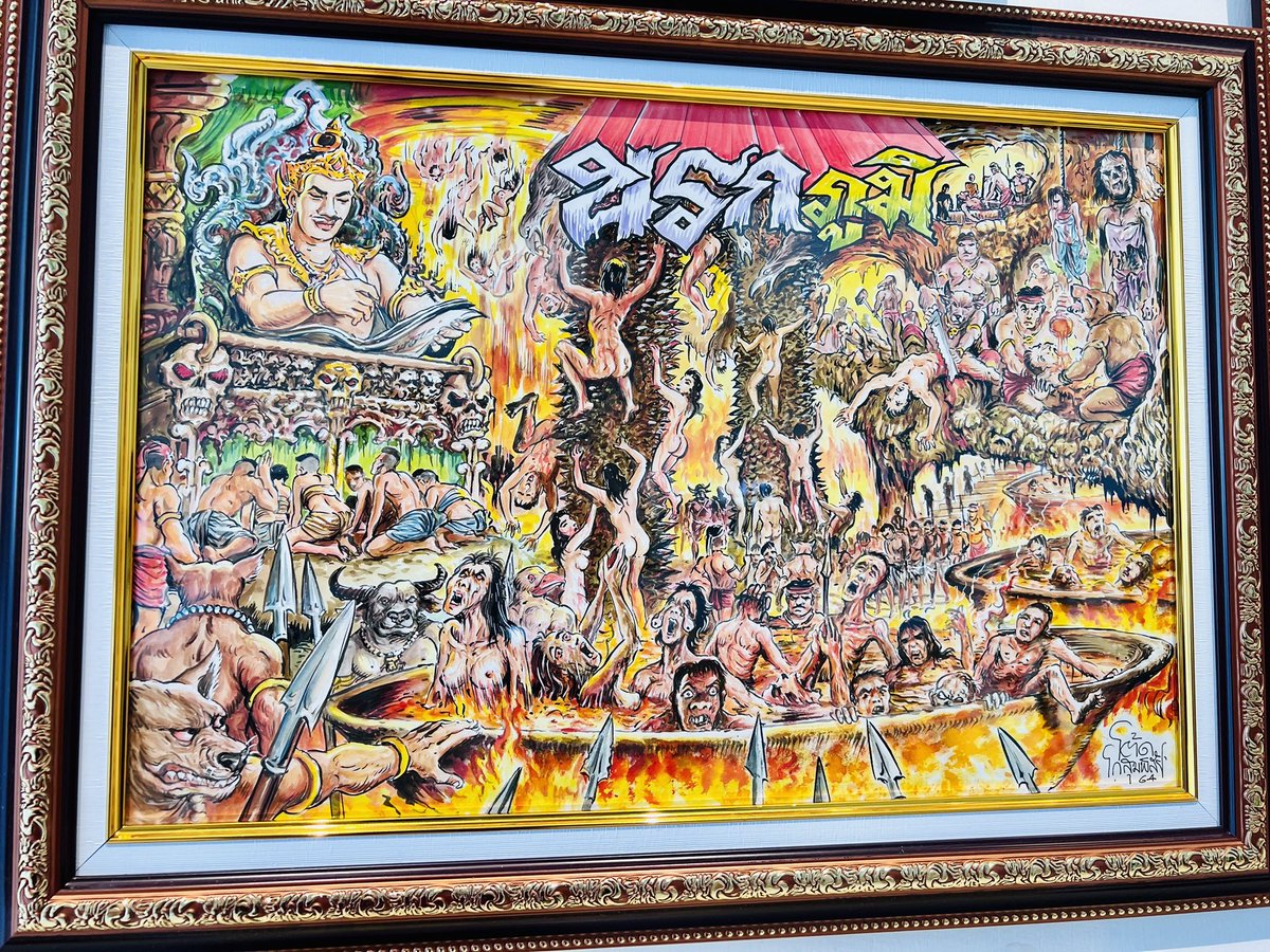 MBKのトイメンにあるBACCにて開かれているタイの漫画家さんの原画展・BKK COMIC FESTIVAL を見てきました。原画展と言いつつ時代柄ほとんどデジタル出力でしたが。その中でもバーツコミック界の巨匠トッド先生の肉筆画は迫力でした😃