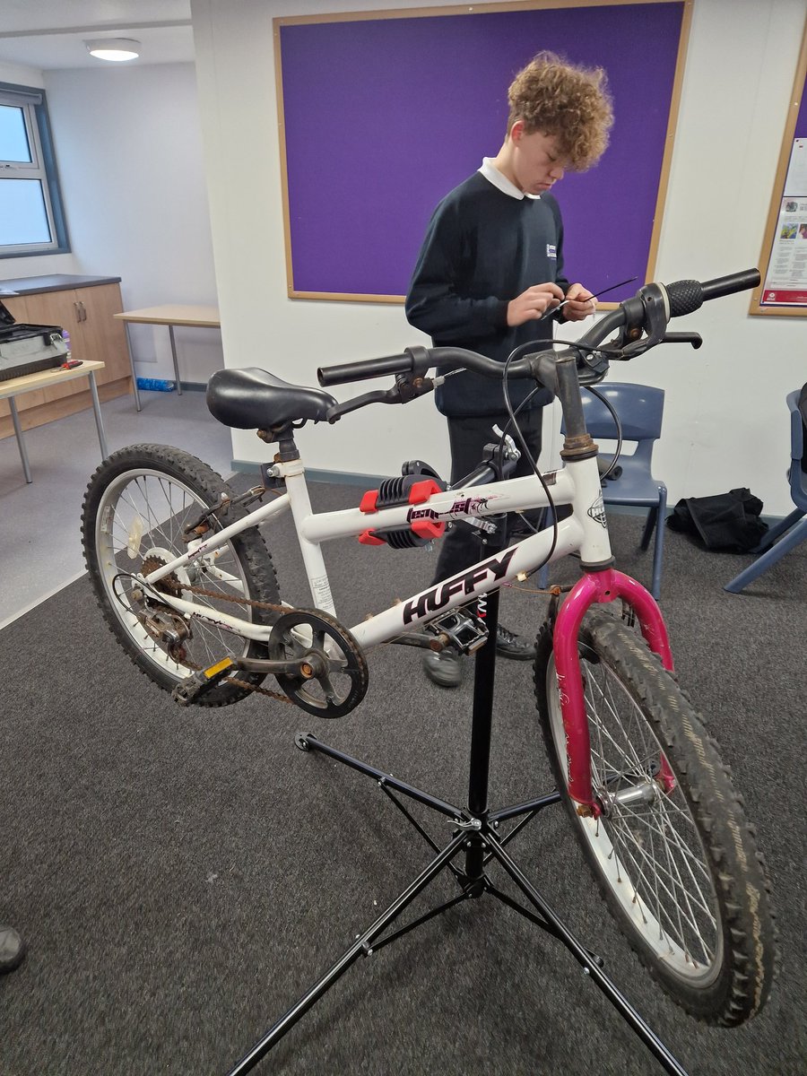 MissHuntBPCA's tweet photo. The second week of our bike repair scheme. Some of our students, with the help of the police, are fixing up bikes that have been recovered so that they can rehomed and be found new homes. Awesome work from these boys today! https://t.co/giZI2iHlkN