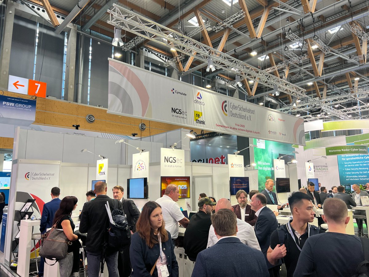 CSRD_eV's tweet photo. Beeindruckende Woche auf der #itsa2023! Gemeinsam mit Cymulate, Data-Warehouse GmbH, difesa, Gigamon, NextGeneration, re:think, Tixeo &amp; Venafi auf einem Gemeinschaftsstand. Der Austausch war inspirierend. Sektorenübergreifender Dialog für #Cybersicherheit ist essentiell! 1/2 https://t.co/886Bqbhq4D
