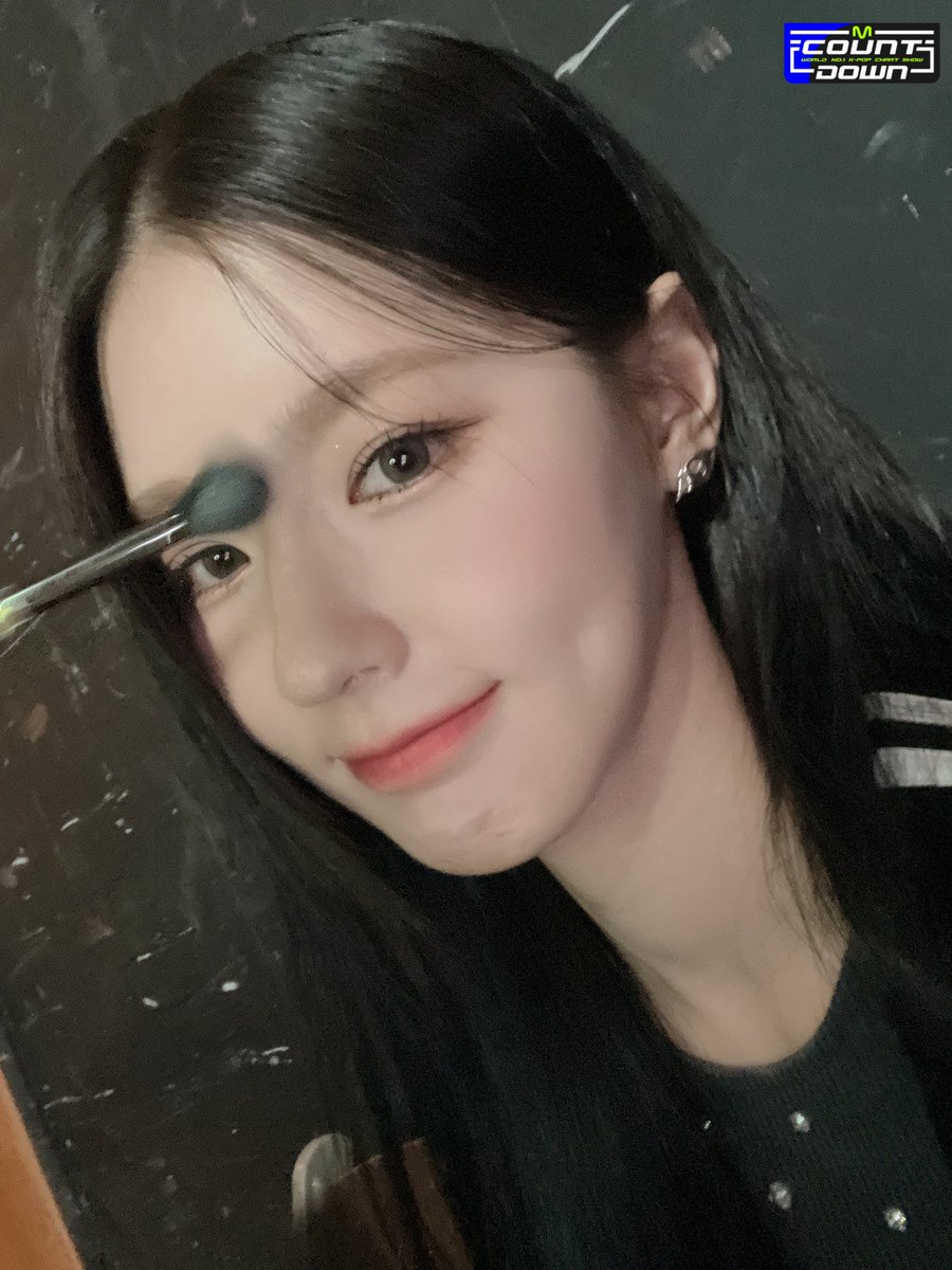 M COUNTDOWN tweet media