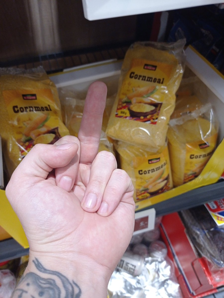 BoevGameing's tweet photo. #fuckoffcornmeal @glock9gamer https://t.co/MU9VmBI6AL