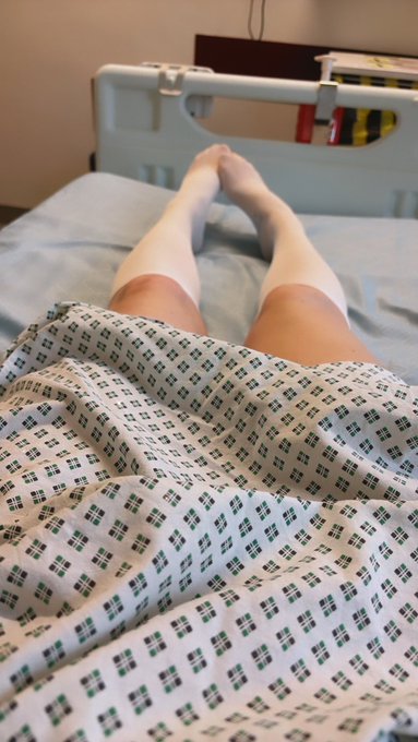 In bed recovering from my breast cancer surgery I had yesterday afternoon. In lots of pain. 🥺 Sends are<a href="/tag/lovehoney"class="tags"><span>#lovehoney</span></a>